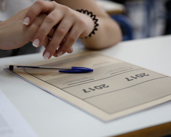 ΘΕΜΑΤΑ ΚΑΙ ΑΠΑΝΤΗΣΕΙΣ ΙΣΤΟΡΙΑΣ ΦΥΣΙΚΗΣ ΑΝΑΠΤΥΞΗΣ ΑΦΑΡΜΟΓΩΝ ΘΕΜΑΤΑ ΚΑΙ ΑΠΑΝΤΗΣΕΙΣ ΙΣΤΟΡΙΑΣ ΦΥΣΙΚΗΣ ΑΝΑΠΤΥΞΗΣ ΑΦΑΡΜΟΓΩΝ